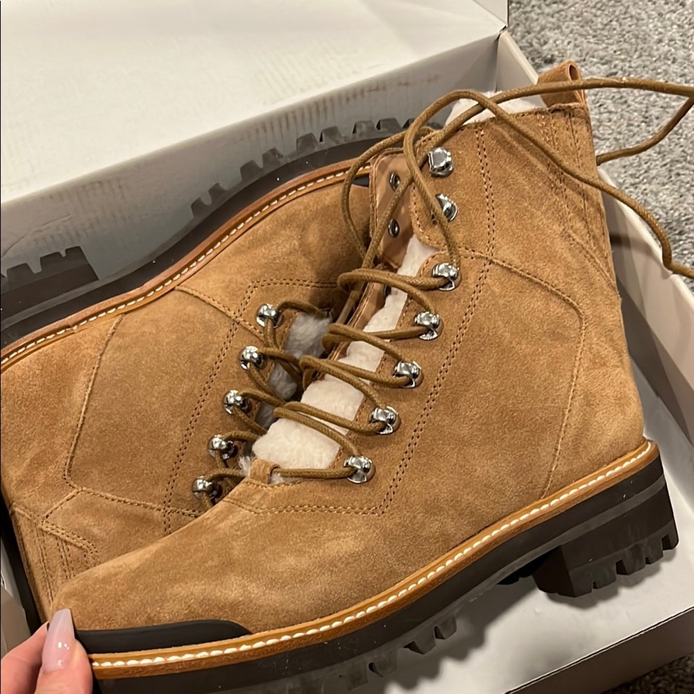 Marc Fisher Izzie  Boots Size 8